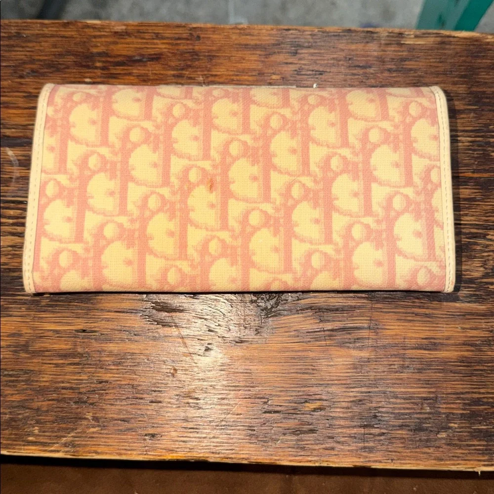 Dior Pink and‎ Cream Logo Clutch (wallet)
